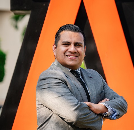 Mtro. Romeo Pérez Del Ángel